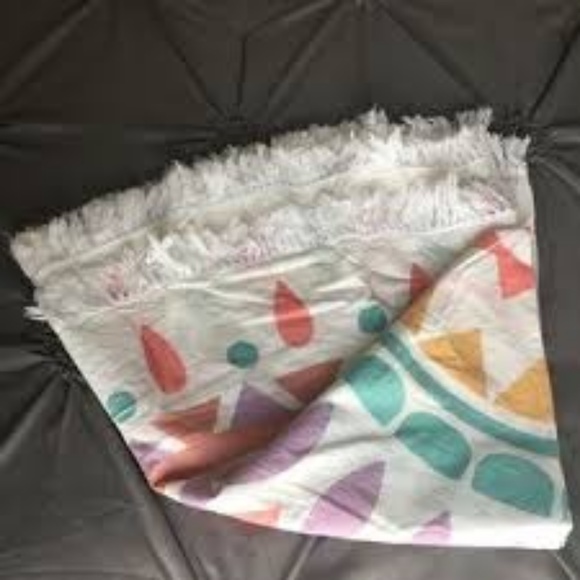 Gypsy 05 Warm Geometrical Roundie - Picture 3 of 3